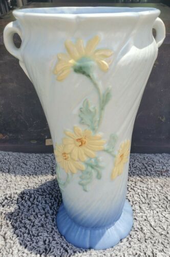 Della Robbia Weller Vase 12"