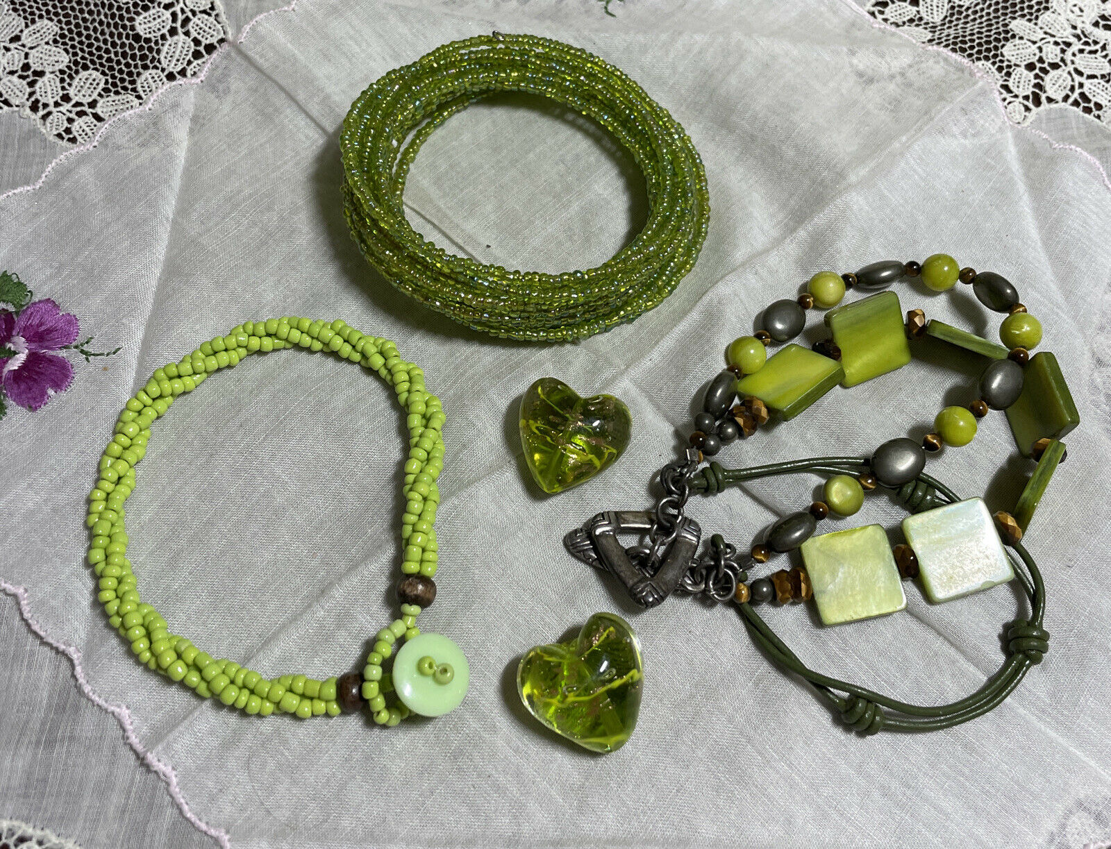 Crafting Create Green Seed Shell Bead Bracelets Mop Heart Beads Crf4-11